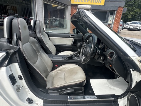 1.8i Kuro Convertible 2dr Petrol Manual Euro 5 (126 ps)