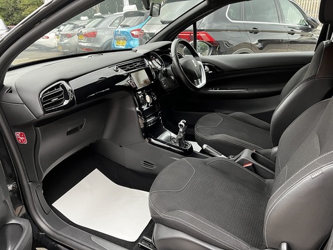 1.6 BlueHDi DStyle Nav Hatchback 3dr Diesel Manual Euro 6 (s/s) (100 ps)