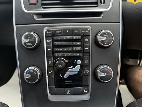 2.0 D4 Business Edition Saloon 4dr Diesel Manual Euro 6 (s/s) (190 ps)