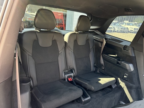 2.0 D5 PowerPulse R-Design SUV 5dr Diesel Auto 4WD Euro 6 (s/s) (235 ps)