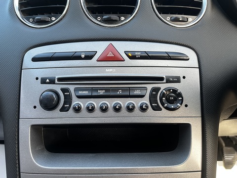 1.6 HDi Sport Convertible 2dr Diesel Manual Euro 5 (110 bhp)