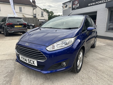 1.25 Zetec Hatchback 3dr Petrol Manual Euro 5 (82 ps)