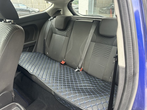 1.25 Zetec Hatchback 3dr Petrol Manual Euro 5 (82 ps)