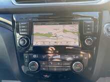 Nissan Qashqai DIG-T N-Connecta 