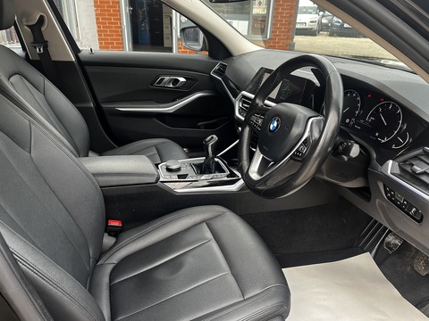 2.0 320d SE Saloon 4dr Diesel Manual Euro 6 (s/s) (190 ps)