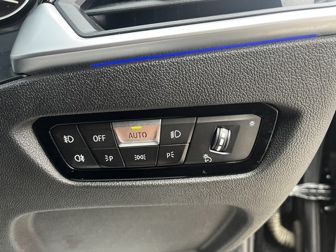 2.0 320d SE Saloon 4dr Diesel Manual Euro 6 (s/s) (190 ps)