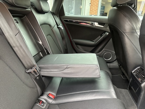 2.0 TDI Black Edition Saloon 4dr Diesel Multitronic Euro 5 (s/s) (177 ps)