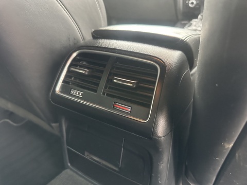 2.0 TDI Black Edition Saloon 4dr Diesel Multitronic Euro 5 (s/s) (177 ps)