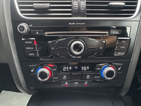 2.0 TDI Black Edition Saloon 4dr Diesel Multitronic Euro 5 (s/s) (177 ps)