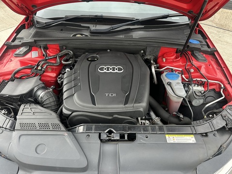 2.0 TDI Black Edition Saloon 4dr Diesel Multitronic Euro 5 (s/s) (177 ps)