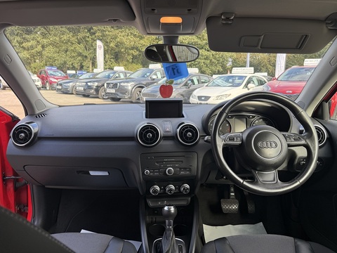 1.4 TFSI Sport Hatchback 3dr Petrol S Tronic Euro 5 (s/s) (122 ps)