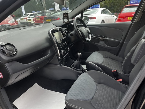 0.9 TCe Dynamique S MediaNav Hatchback 5dr Petrol Manual Euro 5 (s/s) (90 ps)