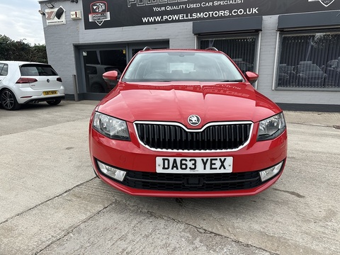 1.6 TDI Elegance Estate 5dr Diesel DSG Euro 5 (s/s) (105 ps)