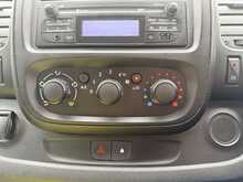 Vauxhall Vivaro CDTi 2900 BiTurbo ecoFLEX 