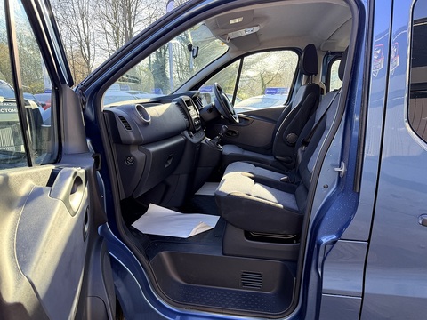 1.6 CDTi 2900 BiTurbo ecoFLEX Combi Van Double Cab 5dr Diesel Manual L2 H1 Euro 6 (s/s) (9 Seat) (95 ps)