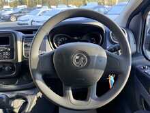 Vauxhall Vivaro CDTi 2900 BiTurbo ecoFLEX 