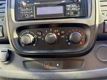 Vauxhall Vivaro CDTi 2900 BiTurbo ecoFLEX 