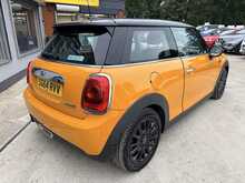 MINI Hatch Cooper 