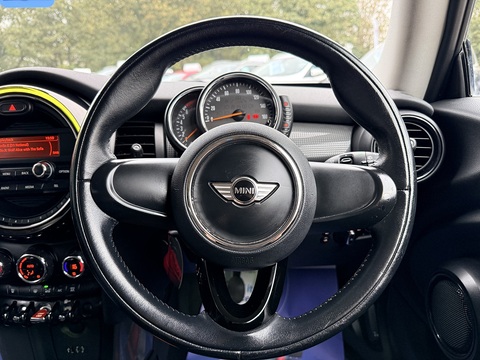 1.5 Cooper Hatchback 3dr Petrol Manual Euro 6 (s/s) (136 ps)