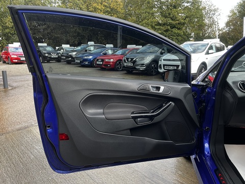 1.6T EcoBoost ST-3 Hatchback 3dr Petrol Manual Euro 6 (182 ps)