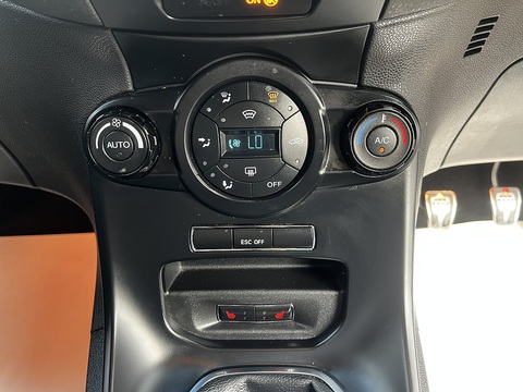 1.6T EcoBoost ST-3 Hatchback 3dr Petrol Manual Euro 6 (182 ps)