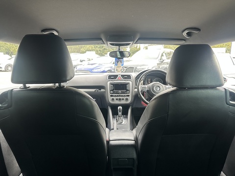 2.0 TDI BlueMotion Tech R-Line Hatchback 3dr Diesel DSG Euro 5 (s/s) (Leather, Nav) (140 ps)