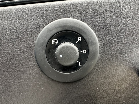 2.0 TDI BlueMotion Tech R-Line Hatchback 3dr Diesel DSG Euro 5 (s/s) (Leather, Nav) (140 ps)