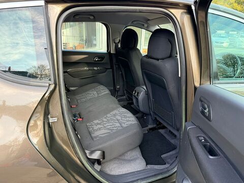 1.6 HDi Sport SUV 5dr Diesel Manual Euro 5 (112 ps)