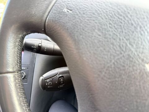 1.6 HDi Sport SUV 5dr Diesel Manual Euro 5 (112 ps)