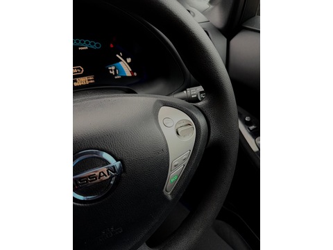 24kWh Acenta Hatchback 5dr Electric Auto (107 bhp)