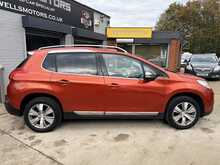 Peugeot 2008 VTi PureTech Allure 