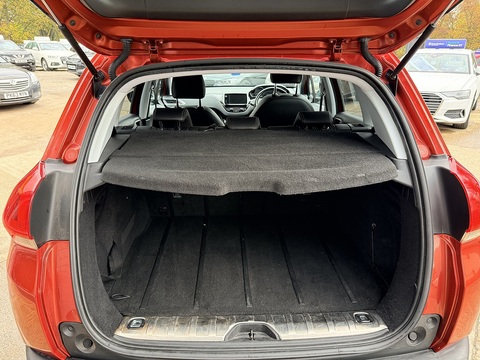 1.2 VTi PureTech Allure SUV 5dr Petrol Manual Euro 5 (82 ps)