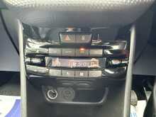 Peugeot 2008 VTi PureTech Allure 