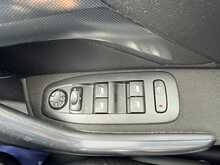 Peugeot 2008 VTi PureTech Allure 