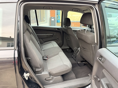 1.9 CDTi Club MPV 5dr Diesel Manual Euro 3 (120 ps)