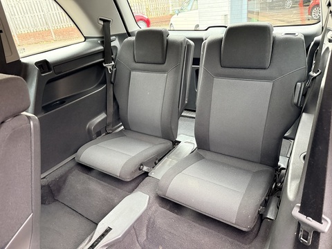 1.9 CDTi Club MPV 5dr Diesel Manual Euro 3 (120 ps)