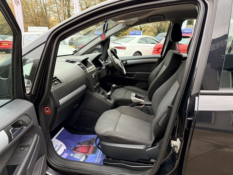 1.9 CDTi Club MPV 5dr Diesel Manual Euro 3 (120 ps)