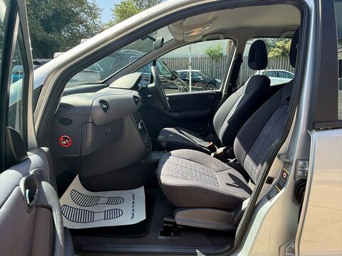 1.4 A140 Classic SE SWB Hatchback 5dr Petrol Automatic (180 g/km, 82 bhp)