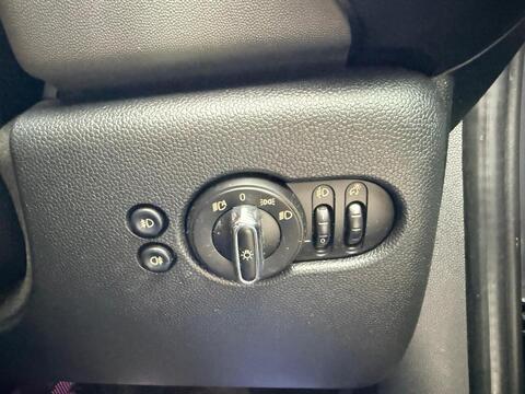 2.0 Cooper SD Hatchback 5dr Diesel Manual Euro 6 (s/s) (170 ps)