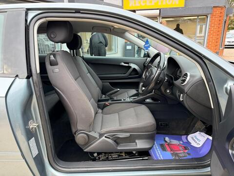 1.4 TFSI SE Hatchback 3dr Petrol S Tronic Euro 5 (s/s) (125 ps)