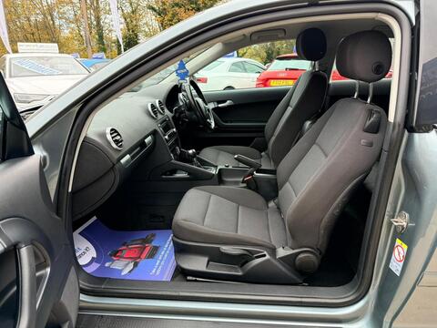 1.4 TFSI SE Hatchback 3dr Petrol S Tronic Euro 5 (s/s) (125 ps)