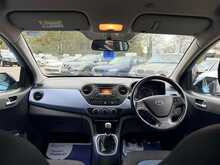 Hyundai i10 Premium 
