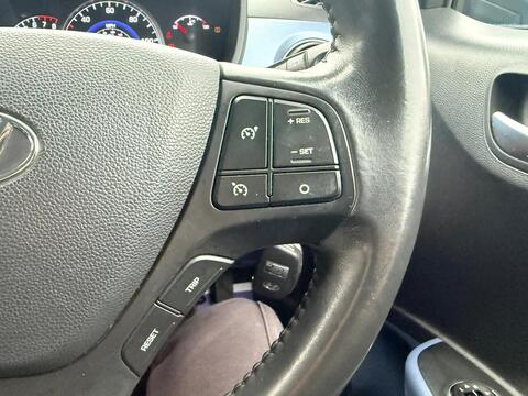 1.0 Premium Hatchback 5dr Petrol Manual Euro 5 (66 ps)