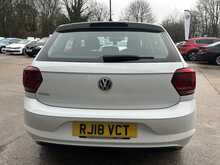 Volkswagen Polo TSI SE 