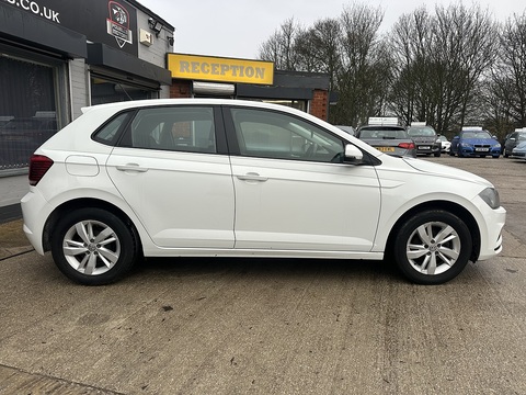 1.0 TSI SE Hatchback 5dr Petrol Manual Euro 6 (s/s) (95 ps)