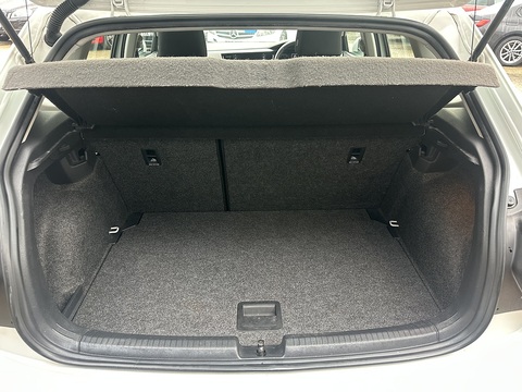 1.0 TSI SE Hatchback 5dr Petrol Manual Euro 6 (s/s) (95 ps)