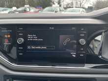 Volkswagen Polo TSI SE 