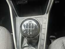 Volkswagen Polo TSI SE 