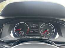 Volkswagen Polo TSI SE 