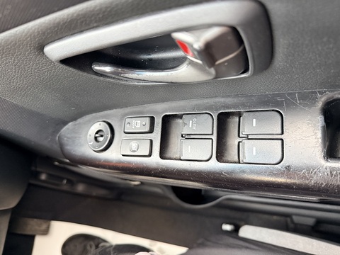 1.6 CRDi 2 SUV 5dr Diesel Manual Euro 4 (126 bhp)